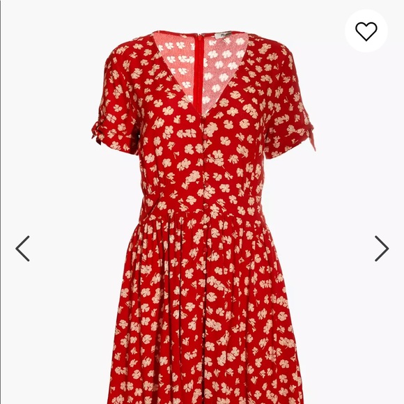 Madeweel Button-front tie-sleeve retro dress in Happy Hibiscus - Picture 4 of 7